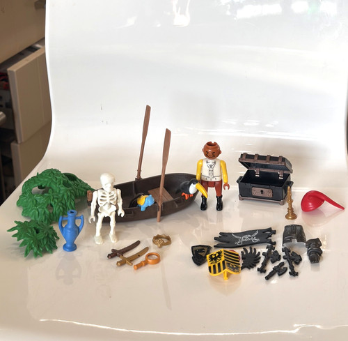 Vintage playmobil pirate - vintage,