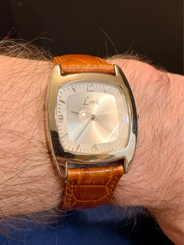 Vintage limit dress watch - limit,