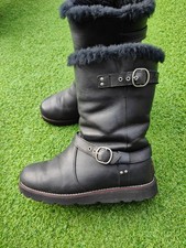 UGG Noira mid calf leather