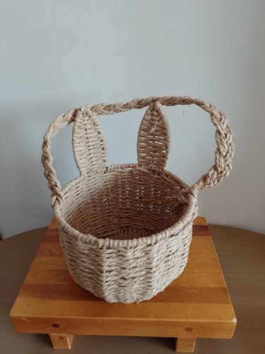 Wicker style bunny hanging - wicker,