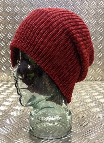 Dark red maroon knitted - dark, /