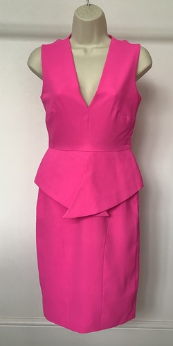 Celeb boutique neon - celeb,