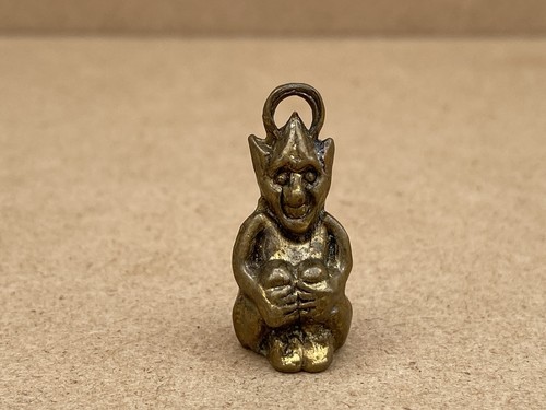 Lucky pixie pendant solid - lucky,