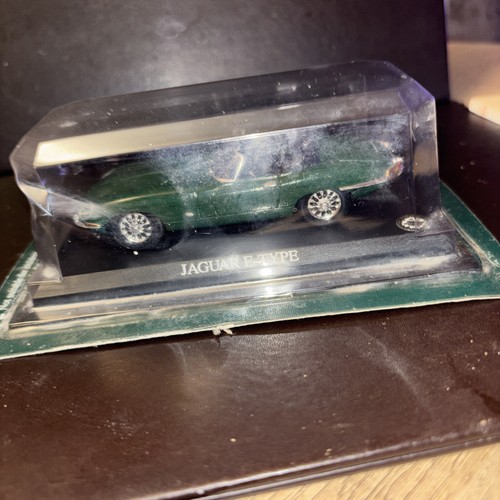 Jaguar type diecast - 1:43,
