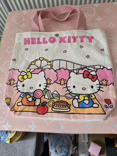 Sanrio hello kitty bag - hello,