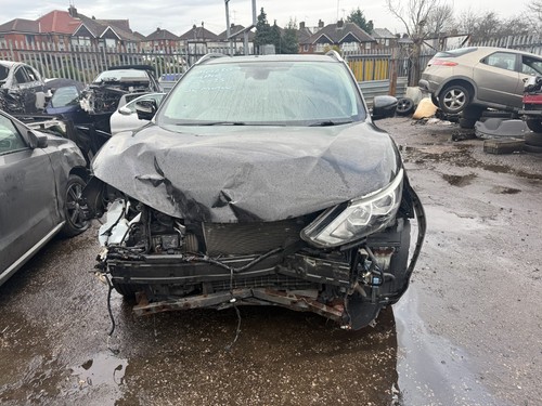 Nissan qashqai tekna black - nissan,