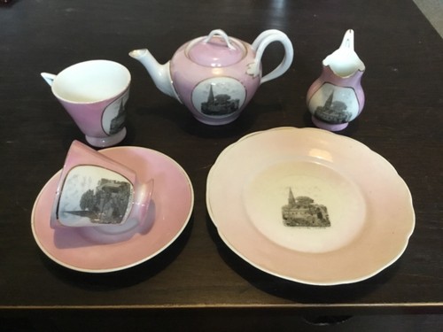 Antique tourist ware