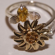 Stress Relief Fidget Ring Flower Bee Spinner Women Anxiety Spinning Jewellery