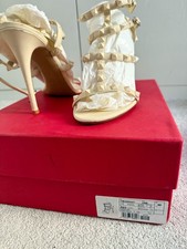 VALENTINO GARAVANI Rockstud