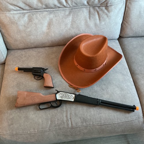 Childs toy cowboy hat rifle - hat,,