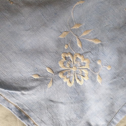 Vtg 80s small tablecloth - 80s,