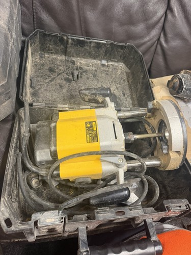 Dewalt router accessories - dewalt,