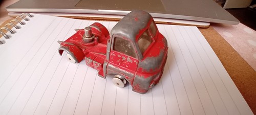 Corgi toys big bedford tractor - corgi,