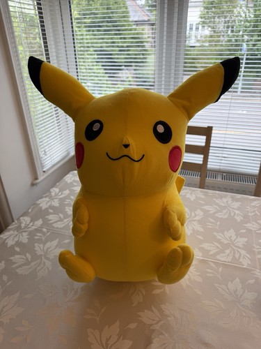 Official pokémon pikachu - pokémon,
