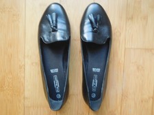 Lovely BRAND NEW Women's Black