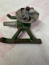 Vintage Garden Centribine Cast