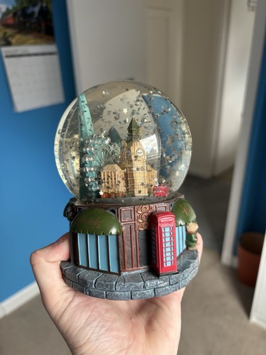 Harrods skyline musical - harrods,