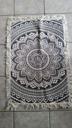 Grey ethnic print - print, rug