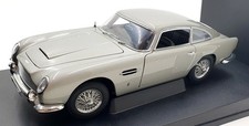 Autoart 1/18 Scale 70020 Aston