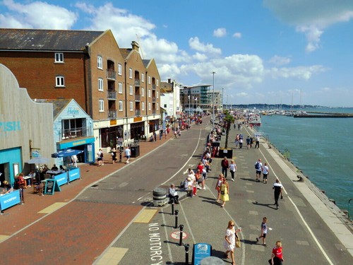 Photo poole quay view - , a