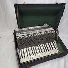 ORIGINAL CASALI VERONA ITALIAN ACCORDION WITH CASE