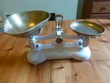 Libra Scale Co Traditional