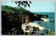 s19760 Alligator Head Rock Port Antonio  Jamaica Dexter Press postcard
