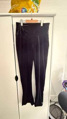 Mistress rocks hermitage - mistress, black