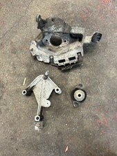 Clio 172 182 Gearbox Cradle And Mount Set