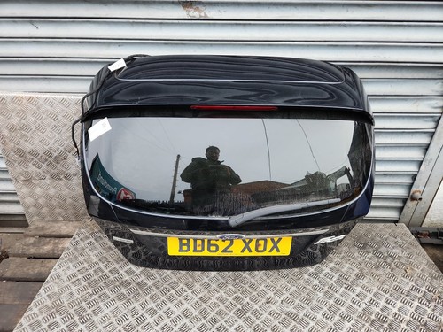 Ford fiesta mk7 tailgate - fiesta,