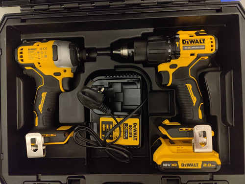 Dewalt dck2062d2t 18v xr - 18v,