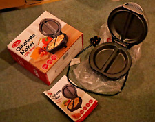 Quest Dual Omelette Maker / 2x Easy Clean, Non-Stick Cooking Plates / 700W