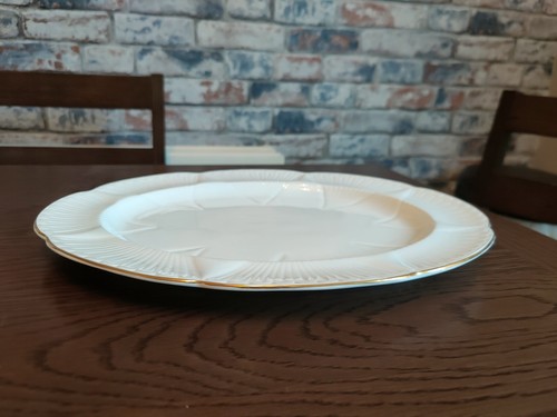 Shelley fine bone china - china, 15"