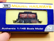 DAPOL NB-031 N GAUGE 6 WHEEL MILK TANKER INDEPENDENT MILK SUPPLIES