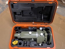 WILD HEERBRUGG TX16 THEODOLITE W/Case 1989