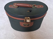 Antler Vanity Case W32 x L21 x H20 cm Green with original lock
