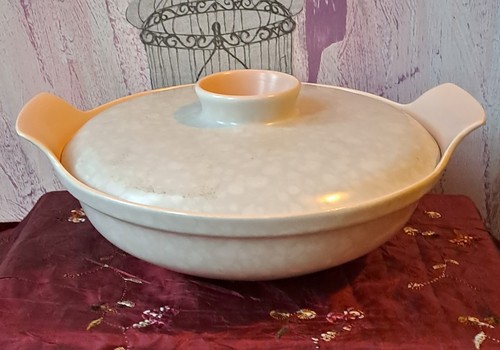 Poole pottery twin toned - pottery,