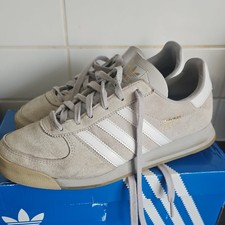 Adidas Originals AS 520 Grey
