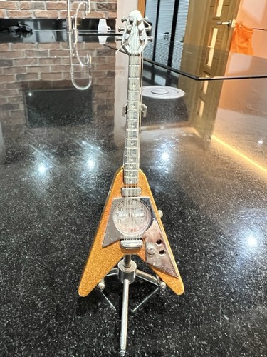 Miniature clock guitar gold - clock,