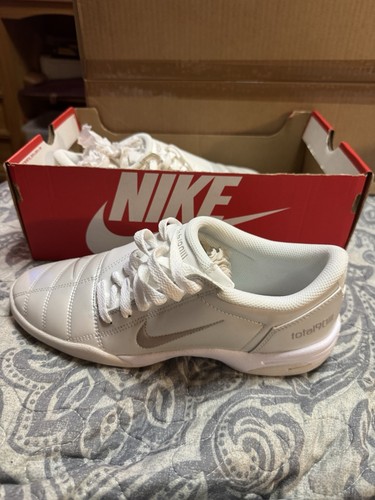 Nike total premium uk - 3,