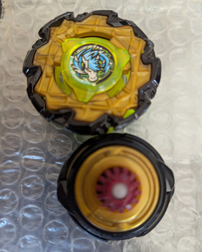Beyblade emperor might x - x,
