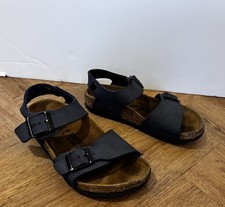 Birki’s Birkenstock Navy