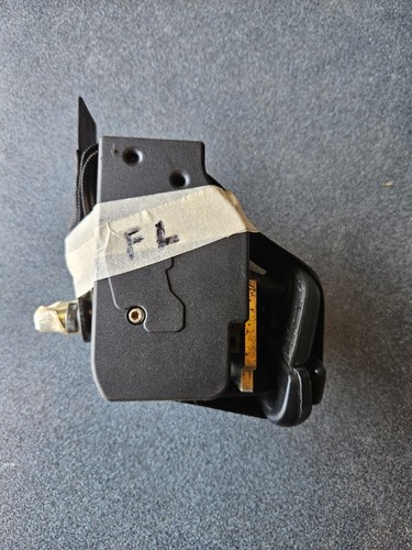 Passenger fron seat belt - t4,