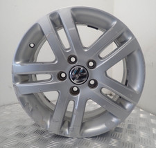 VOLKSWAGEN GOLF  16'' SILVER