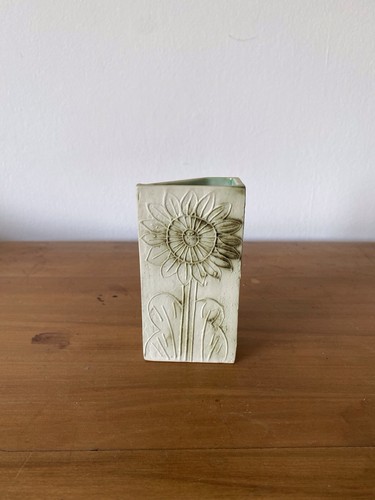 Small carn pottery - pottery,