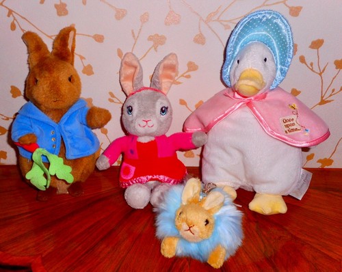 Peter rabbit flopsy - peter, rabbit/flopsy