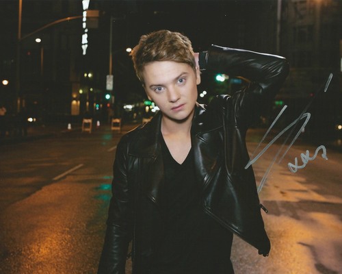 Conor maynard vegas - conor, girl