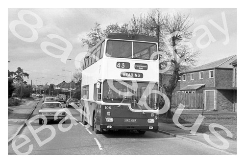 Bus photograph reading - bus,