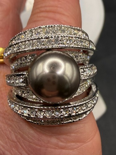 Grey pearl cocktail ring - grey,