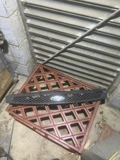 Ford Fiesta Mk5 front bumper grill radiator grille 2S61-8200-AGW 03-07